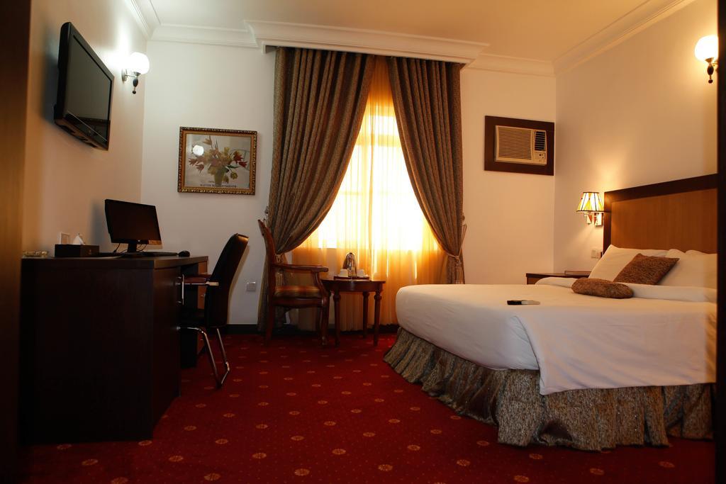 Immaculate Suites And Apartments Mobushipe Cameră foto