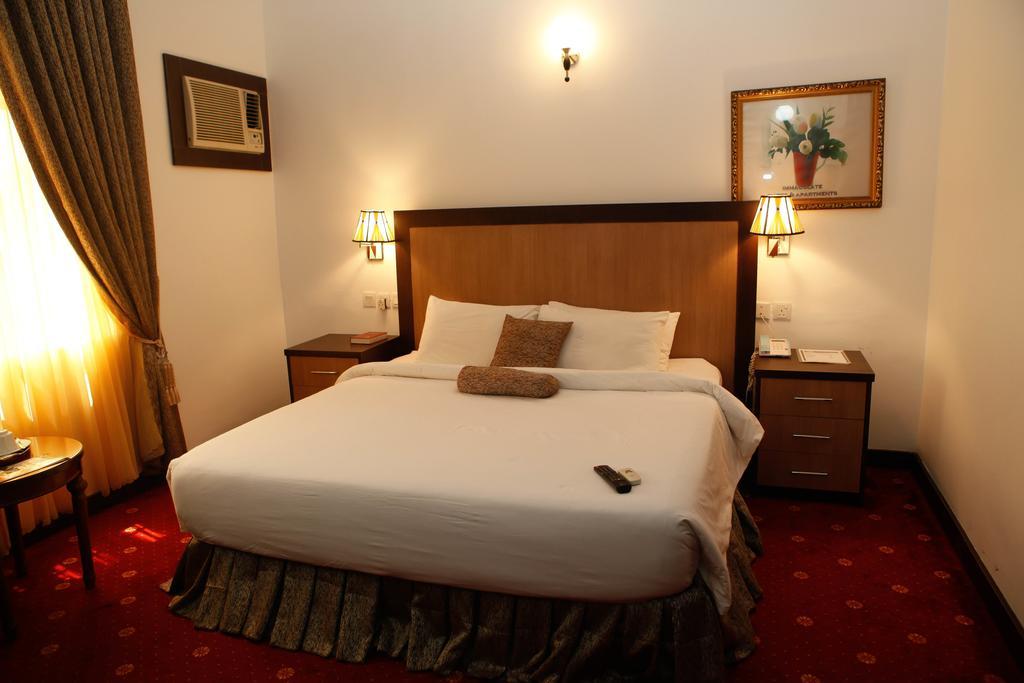 Immaculate Suites And Apartments Mobushipe Cameră foto